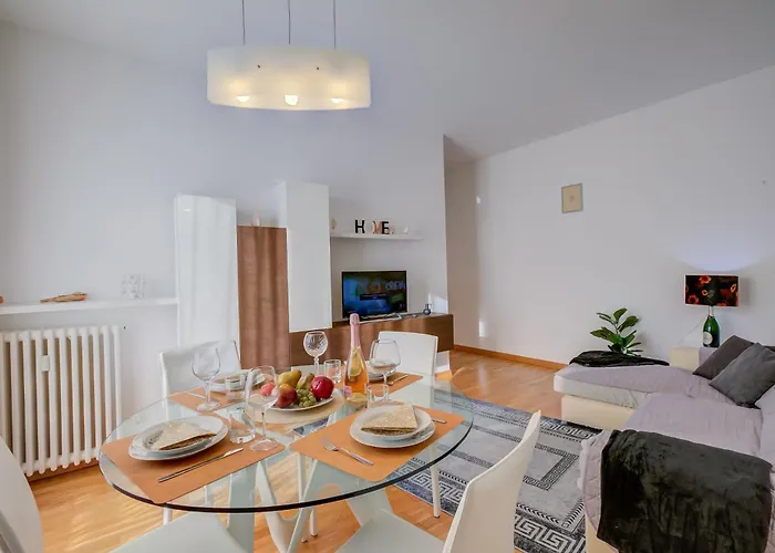 Dolce Orizzonte Few Steps From - Happy *